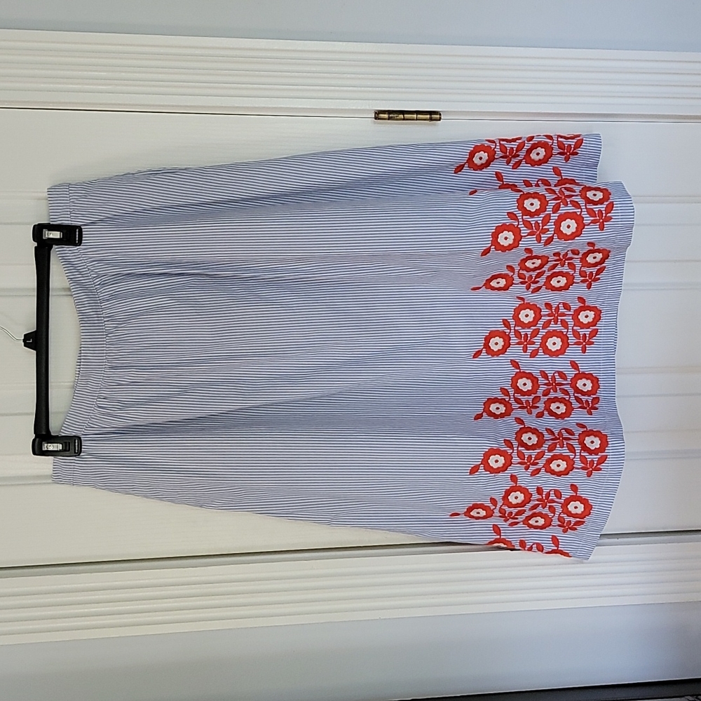 BODEN EMBROIDERED SKIRT 12 LARGE L